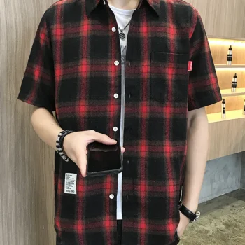 Men's Plus Size Plaid Button-Down Short Sleeve Shirt